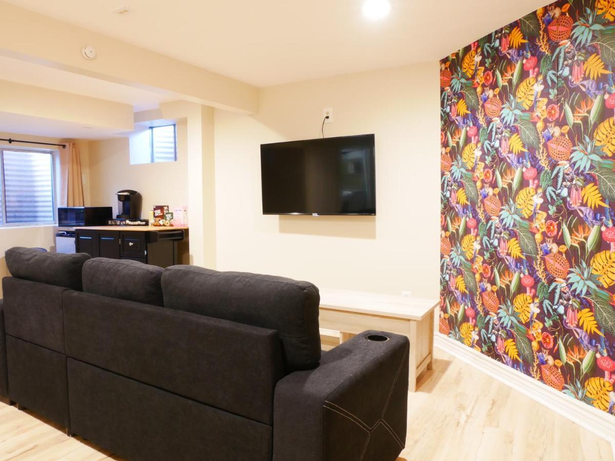 Private Basement, Bath, Living Area In Morrison Apartment Exterior photo